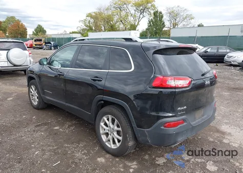2017 Jeep Cherokee Latitude 4X4 z USA, uszkodzony, nr VIN 1C4PJMCS6HW634762